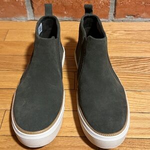 TOMS Women's Bryce High Top Slip-On Sneaker-Medium Green - Size 9.5 - BRAND NEW
